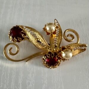 Vintage Western Germany Floral Spray Filigree Brooch Red Rhinestones Faux Pearls